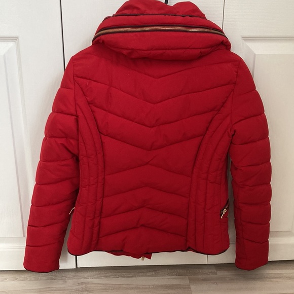Zara Red Puffer Winter Jacket - Picture 3 of 3